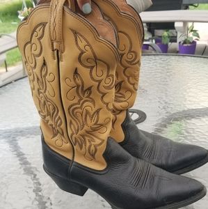 ARIAT boots